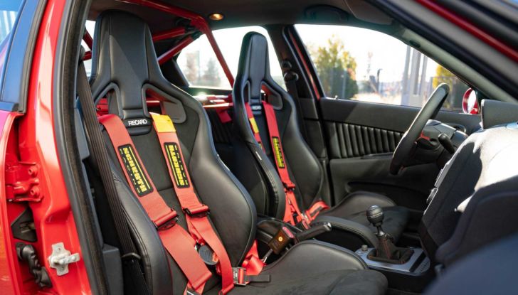 Alfa Romeo 156: questa GTA modificata chiude il cerchio con la Giulia GTAm - Foto 13 di 21