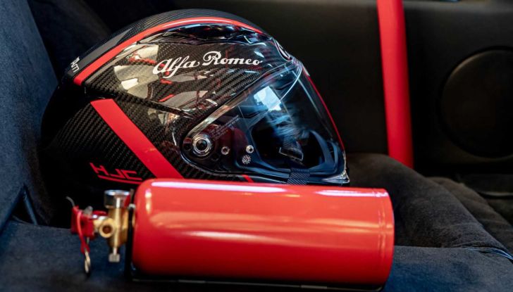 Alfa Romeo 156: questa GTA modificata chiude il cerchio con la Giulia GTAm - Foto 19 di 21