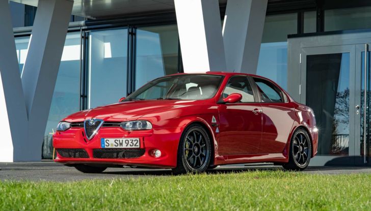Alfa Romeo 156: questa GTA modificata chiude il cerchio con la Giulia GTAm - Foto 2 di 21