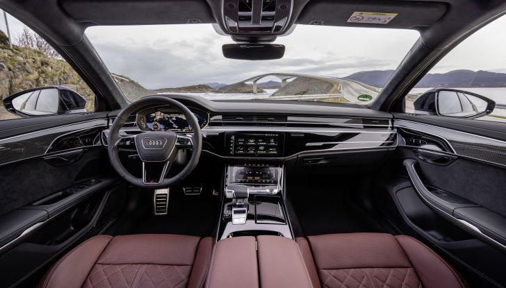 Audi A8 2022: l’ammiraglia tedesca è ordinabile in Italia da 100.800 Euro - Foto 16 di 17