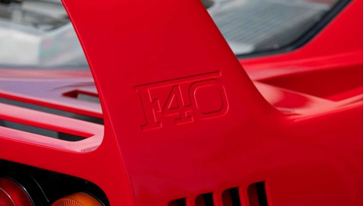 La “regina” torna in vendita: all’asta una delle ultime Ferrari F40 del 1992! - Foto 8 di 12