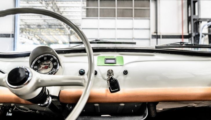 Fiat 500: il retrofit elettrico sul “cinquino” d’epoca - Foto 10 di 12