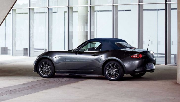 Mazda MX-5: tutti gli aggiornamenti del Model Year 2022 - Foto 6 di 10