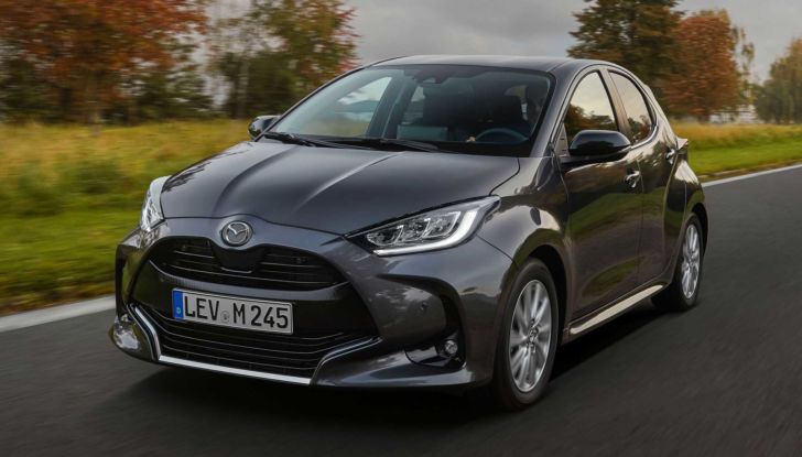 Mazda2 Full Hybrid 2022: nei concessionari a marzo da 20.300 Euro - Foto 3 di 20