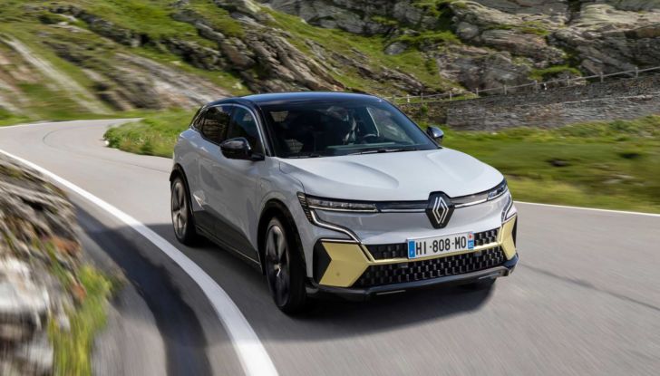Renault Mégane E-Tech Electric: ordini aperti per l’Italia, prezzi da 37.100 Euro - Foto 14 di 22