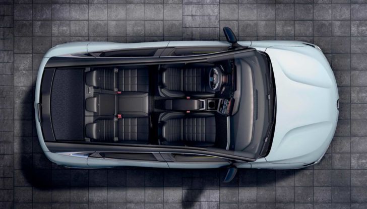 Renault Mégane E-Tech Electric: ordini aperti per l’Italia, prezzi da 37.100 Euro - Foto 19 di 22