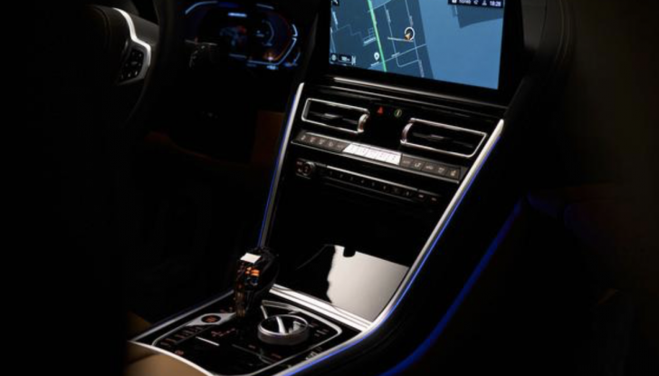 BMW Serie 8 Restyling: qualche ritocco per aumentarne il fascino - Foto 11 di 17