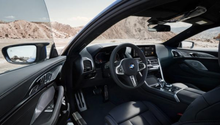 BMW Serie 8 Restyling: qualche ritocco per aumentarne il fascino - Foto 2 di 17