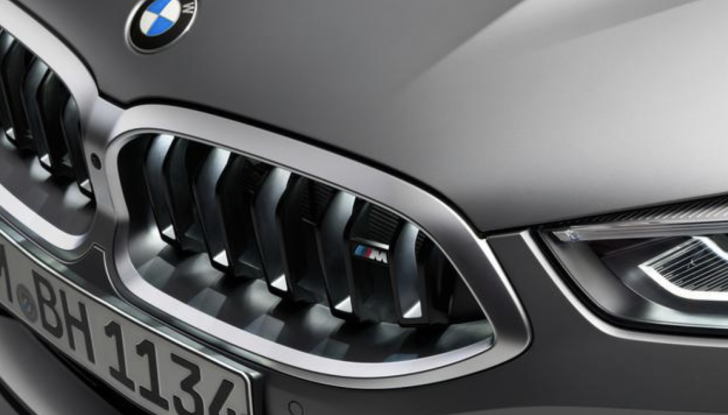 BMW Serie 8 Restyling: qualche ritocco per aumentarne il fascino - Foto 8 di 17