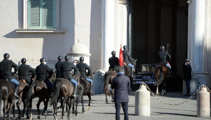 Nuovo Presidente della Repubblica: fumata bianca per l’auto - Foto 4 di 7
