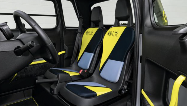 Opel Rocks-e 09: ecco la livrea coi colori del Borussia Dortmund - Foto 2 di 9