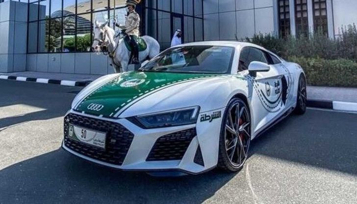 Auto della polizia: le dieci supercar più belle a servizio della Legge - Foto 7 di 10