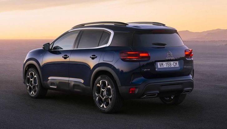 Citroën C5 Aircross: il restyling 2022 è più elegante e tecnologico - Foto 3 di 11