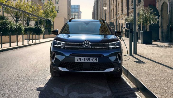 Citroën C5 Aircross: il restyling 2022 è più elegante e tecnologico - Foto 5 di 11