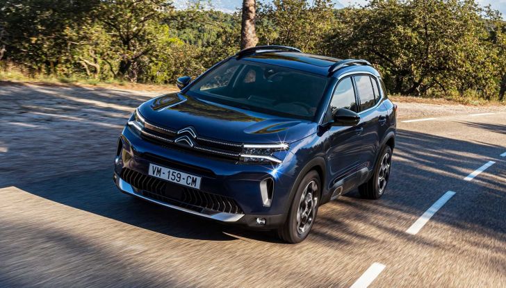 Citroën C5 Aircross: il restyling 2022 è più elegante e tecnologico - Foto 6 di 11
