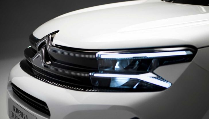 Citroën C5 Aircross: il restyling 2022 è più elegante e tecnologico - Foto 9 di 11
