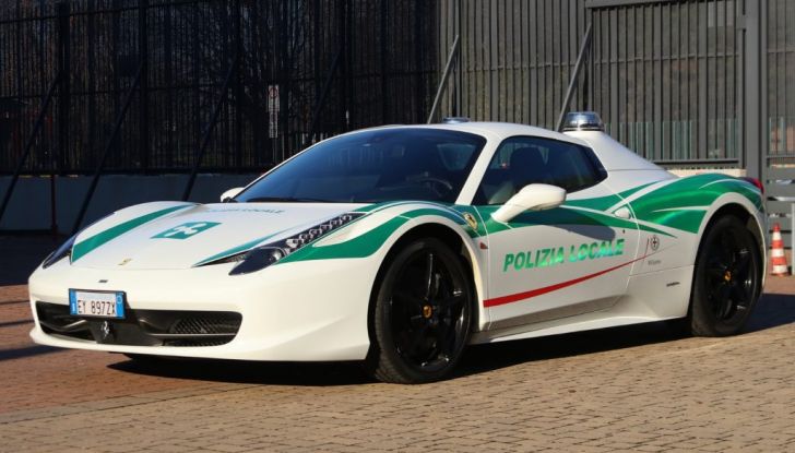 Auto della polizia: le dieci supercar più belle a servizio della Legge - Foto 2 di 10