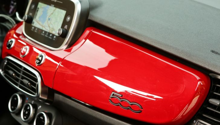 Fiat: la gamma RED si amplia con la Tipo Cross SW e la Panda - Foto 20 di 21