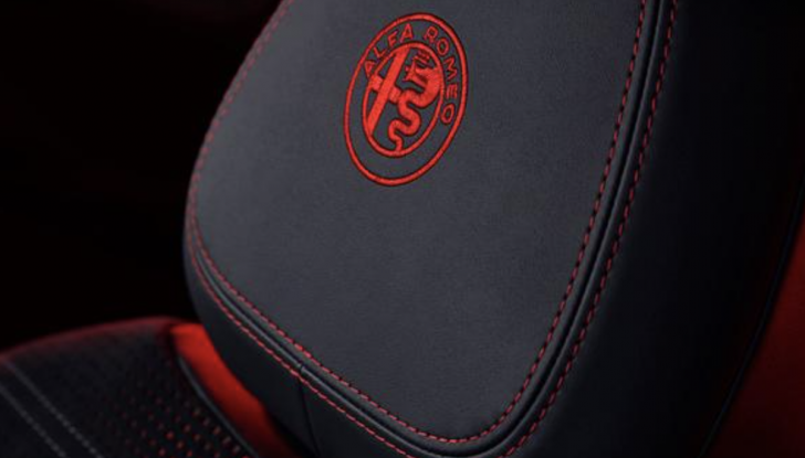 Alfa Romeo Tonale caratteristiche, motori e prezzi - Foto 6 di 17