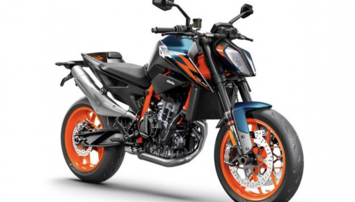 KTM 890 Duke R: arriva la versione 2022 - Foto 5 di 11