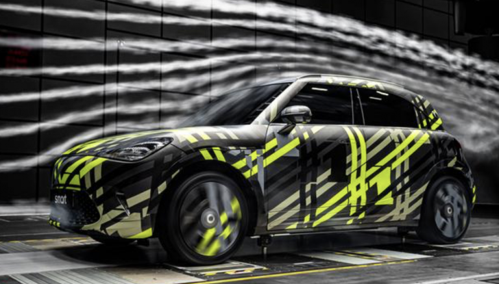 Si chiama #1 il primo SUV 100% elettrico di Smart - Foto 8 di 11