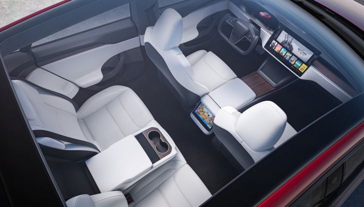 Presto disponibili in Italia le Tesla Model S e Model X Plaid da 1.020 cavalli - Foto 10 di 10