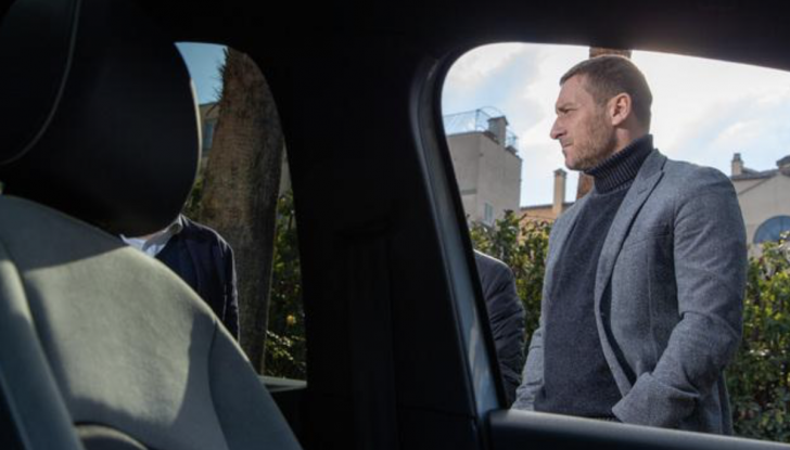 Volkswagen: Francesco Totti nuovo ambasciatore delle auto elettriche - Foto 7 di 8