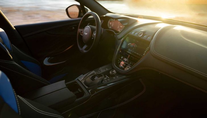 Aston Martin DBX707 SUV