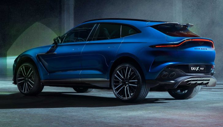 Aston Martin DBX707 SUV