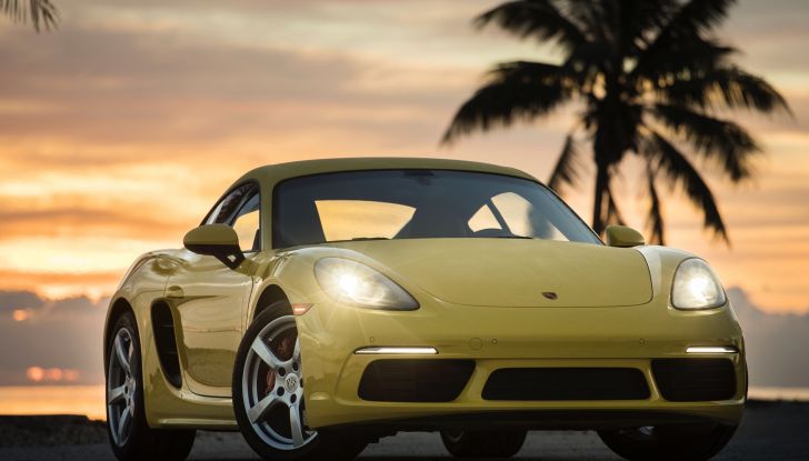 Porsche 718 Cayman 2022