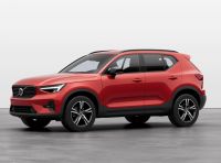 Volvo XC40 2023: il restyling fa capolino sul configuratore online!