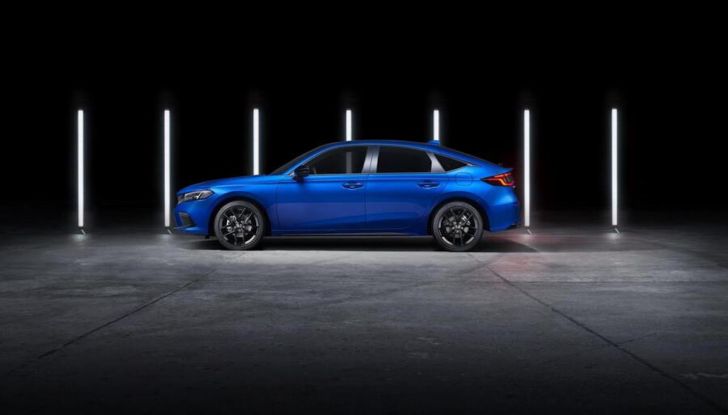 Honda, nuovo listino prezzi 2023 di Civic, HR-V e CR-V - Foto 3 di 11