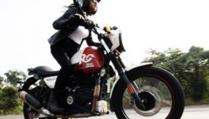 Royal Enfield presenta l’adventure crossover Scram 411 - Foto 5 di 16