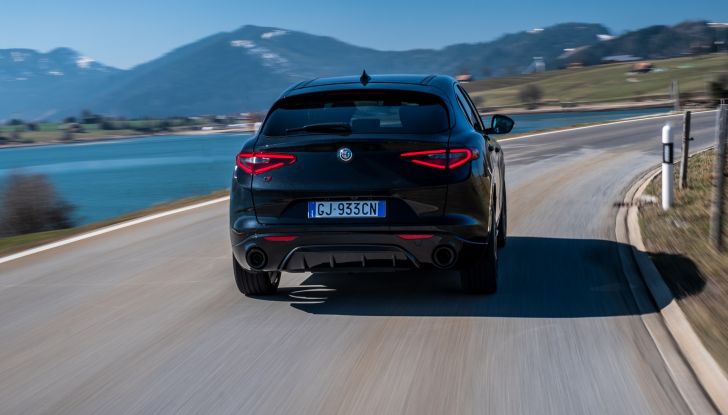 Alfa Romeo Giulia e Stelvio Estrema: la Quadrifoglio diventa una versione speciale - Foto 8 di 13