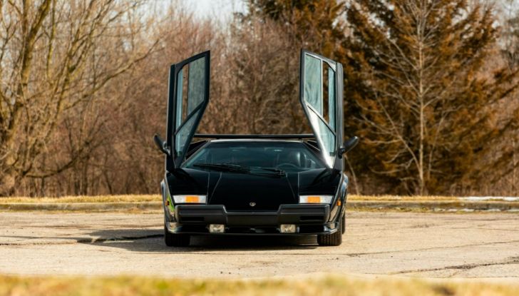Lamborghini Countach: la Quattrovalvole LP5000 del 1988 è in vendita! - Foto 2 di 10