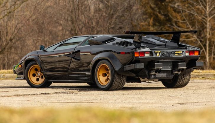 Lamborghini Countach: la Quattrovalvole LP5000 del 1988 è in vendita! - Foto 4 di 10