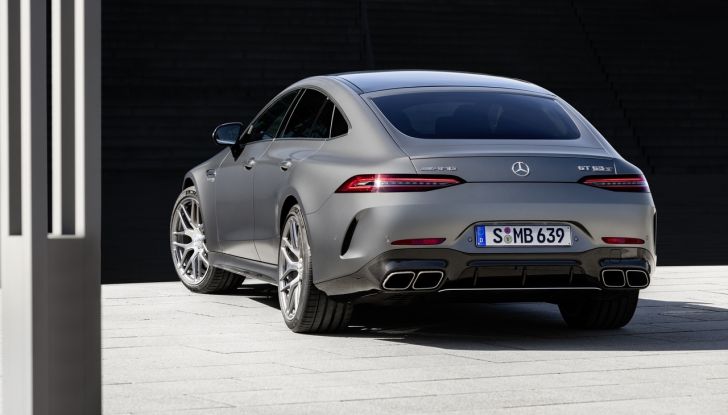 Mercedes-AMG GT 63 Coupé: tutte le novità del MY2022 - Foto 3 di 12