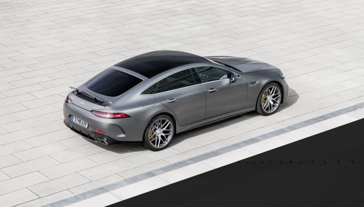 Mercedes-AMG GT 63 Coupé: tutte le novità del MY2022 - Foto 4 di 12