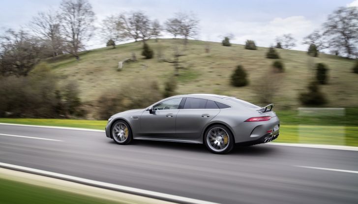 Mercedes-AMG GT 63 Coupé: tutte le novità del MY2022 - Foto 9 di 12