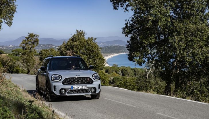 Mini Cooper: la Countryman ALL4 Untamed Edition promette 178 CV di potenza - Foto 3 di 12