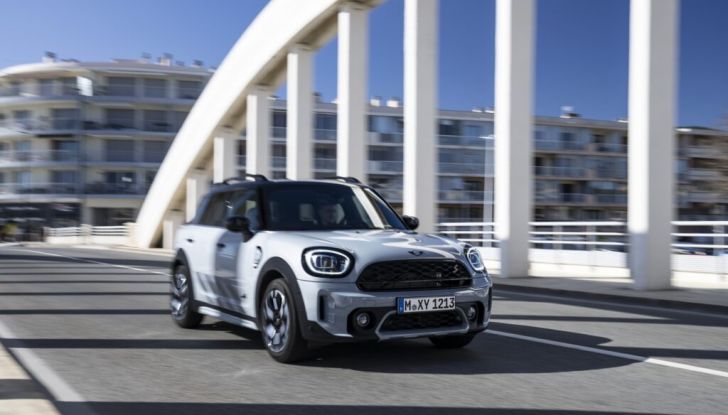 Mini Cooper: la Countryman ALL4 Untamed Edition promette 178 CV di potenza - Foto 9 di 12