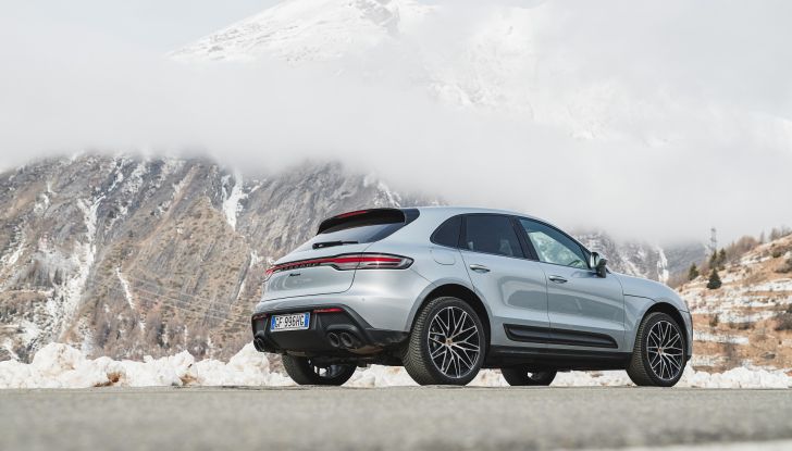 Porsche Macan 2022: la prova su strada della GTS da 440 cavalli in attesa della elettrica - Foto 20 di 25