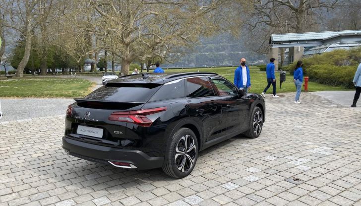 Citroen C5 X 2022: l’ammiraglia del marchio francese debutta in Italia - Foto 18 di 21