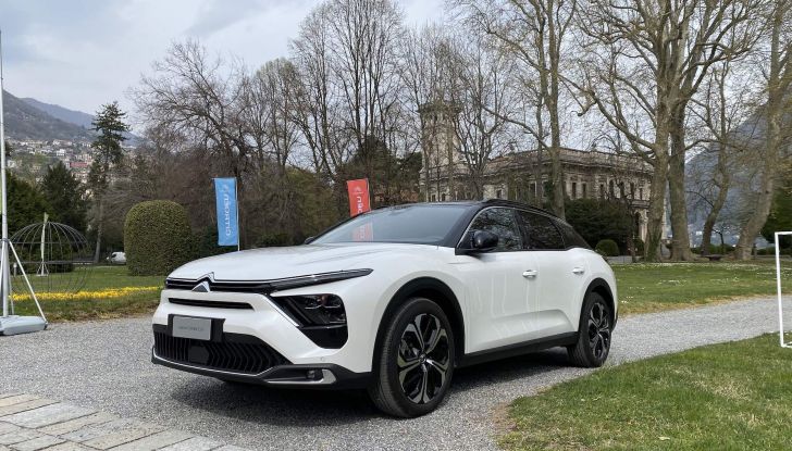 Citroen C5 X 2022: l’ammiraglia del marchio francese debutta in Italia - Foto 21 di 21