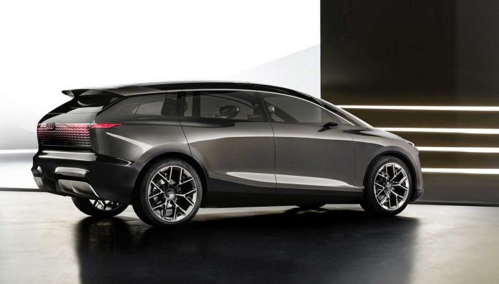 Audi presenta la Urbansphere Concept, la monovolume del futuro - Foto 2 di 13