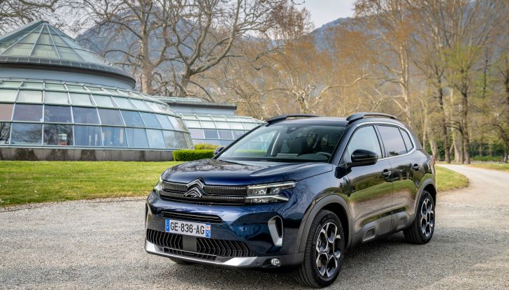 Citroen C5 Aircross 2022 restyling, prezzi da 28.700 Euro - Foto 3 di 10