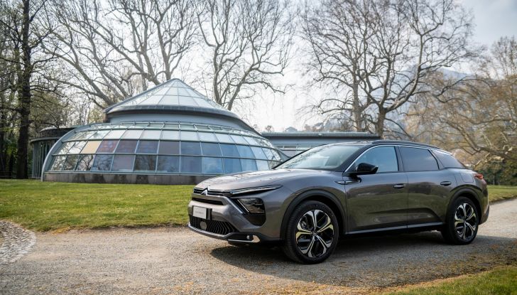 Citroen C5 X 2022: l’ammiraglia del marchio francese debutta in Italia - Foto 9 di 21