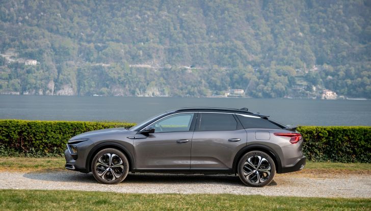 Citroen C5 X 2022: l’ammiraglia del marchio francese debutta in Italia - Foto 10 di 21