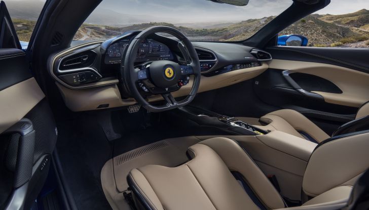 Ferrari 296 GTS Spider: 830 cavalli “en-plein-air” - Foto 18 di 20