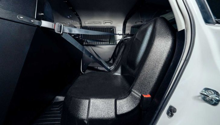 Ghiath Smart Patrol: la Polizia di Dubai ha un nuovo SUV in garage! - Foto 10 di 12